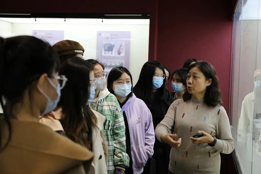 图片2.jpg 图片2.jpg