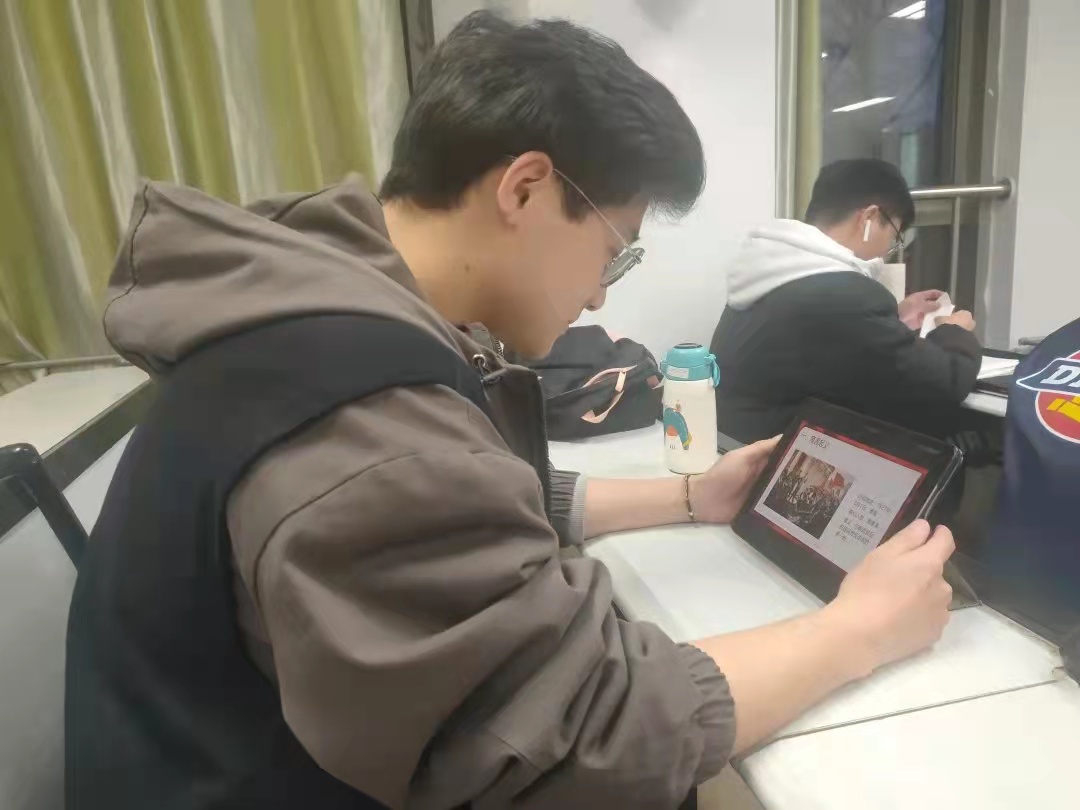 微信图片_20220328183501.jpg 微信图片_20220328183501.jpg